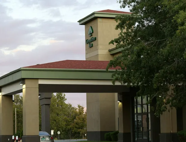 GreenTree Inn Albuquerque hotel detail image 1