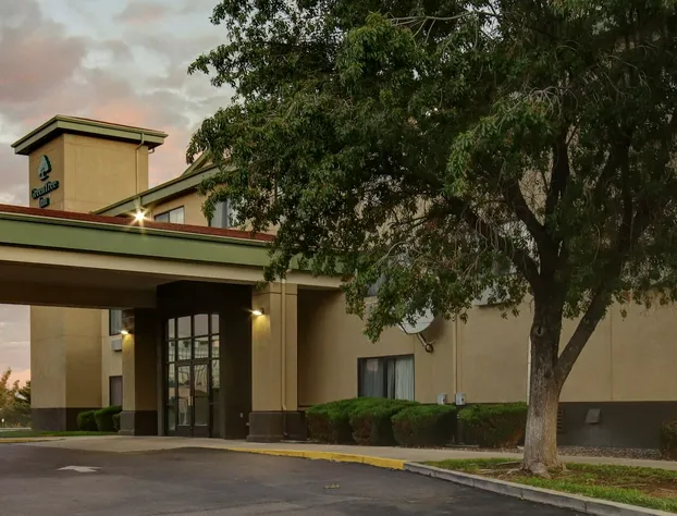 GreenTree Inn Albuquerque hotel detail image 2