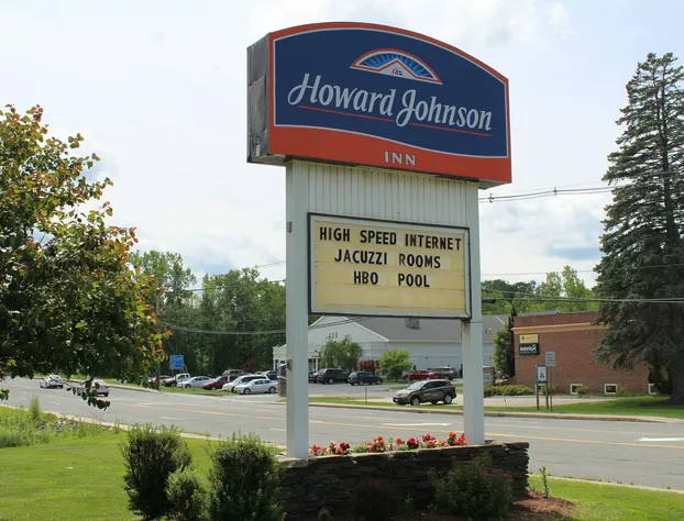 Howard Johnson by Wyndham Lenox hotel detail image 2