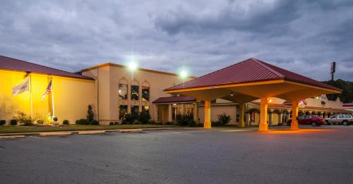 Howard Johnson by Wyndham Conway hotel detail image 2