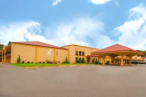 Howard Johnson by Wyndham Conway hotel detail image 1