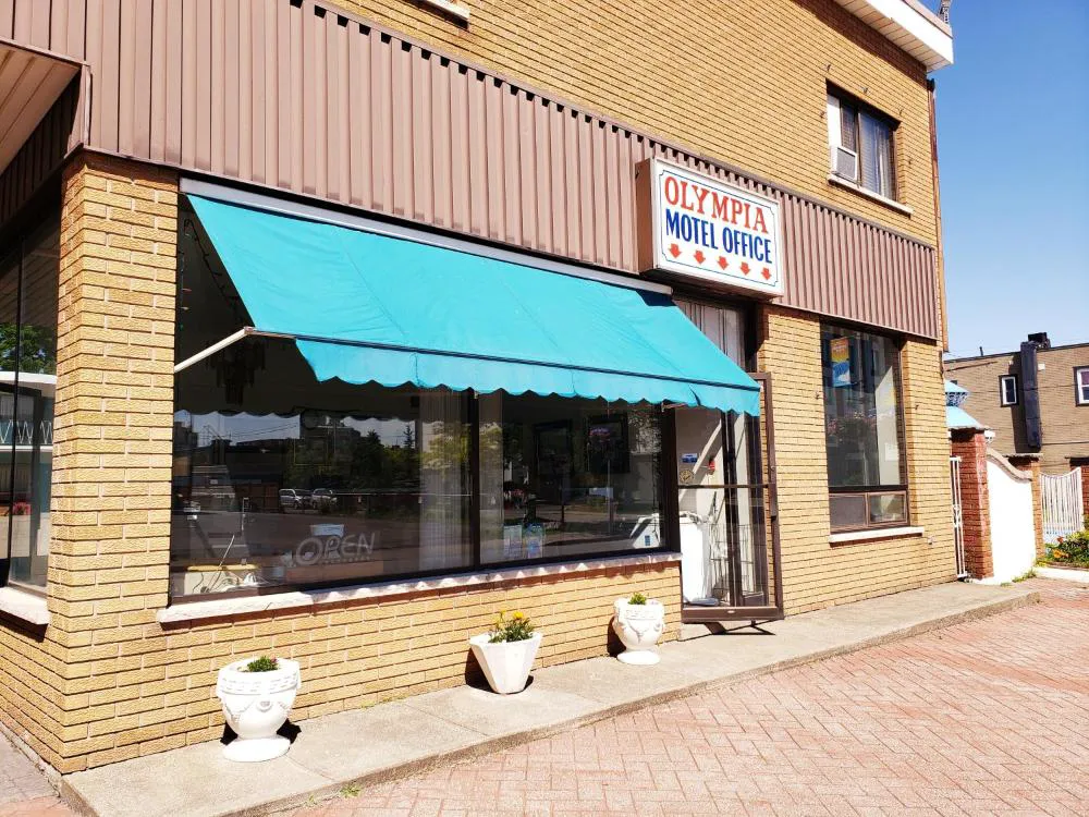The Olympia Motel hotel hero