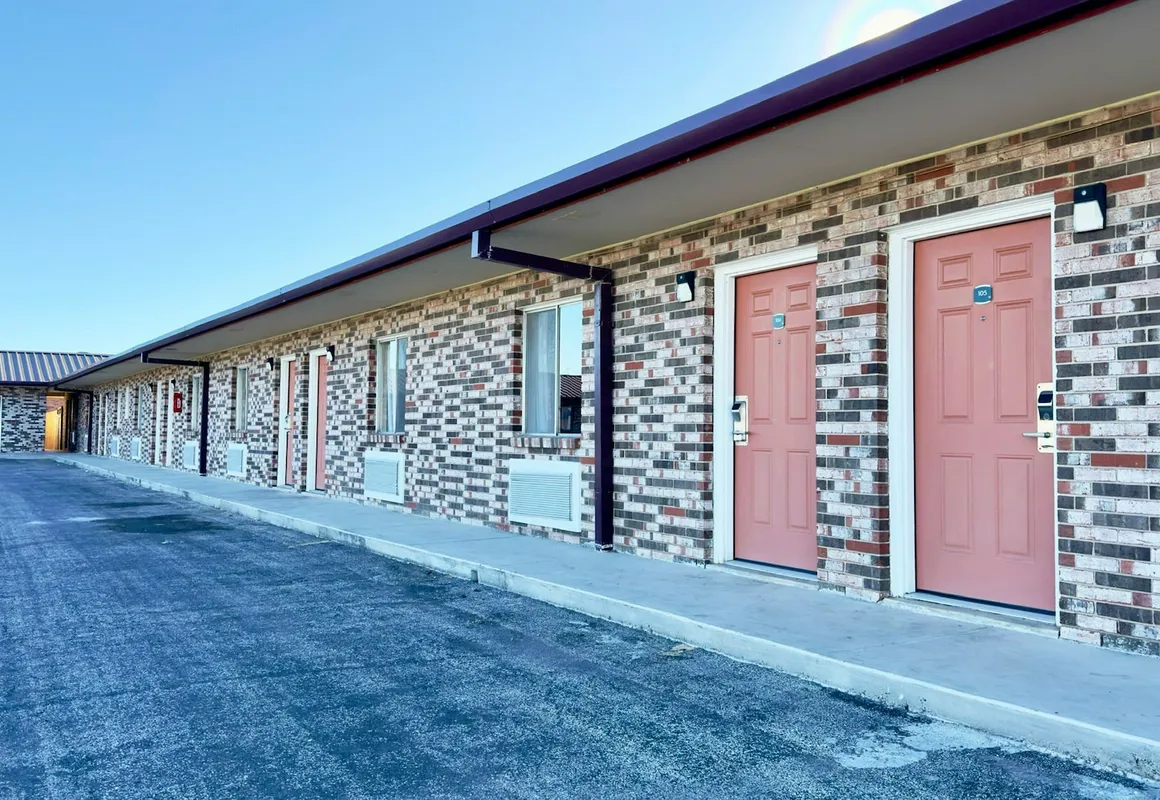 Regency Inn Hondo hotel hero