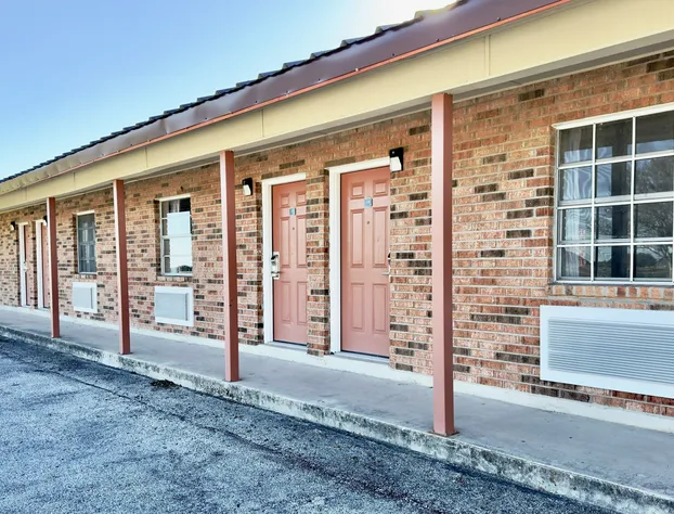 Regency Inn Hondo hotel detail image 1