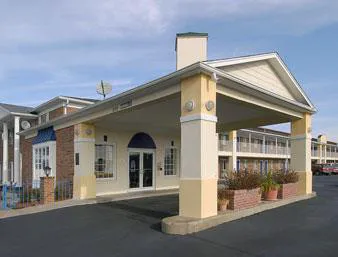 Days Inn by Wyndham Liberty/NE Kansas City hotel hero