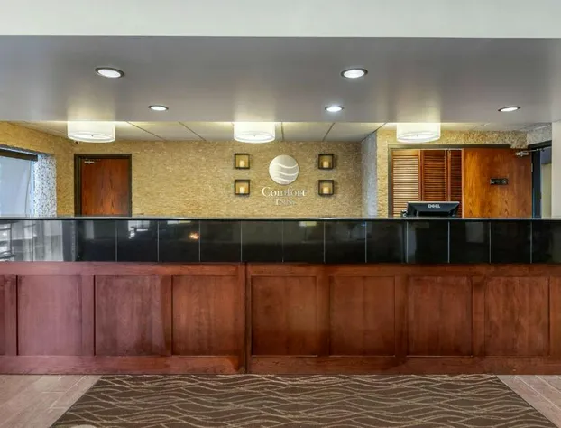 Comfort Inn Grand Rapids Airport hotel detail image 3