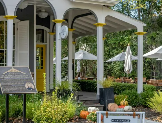 Brannan Cottage Inn hotel detail image 4