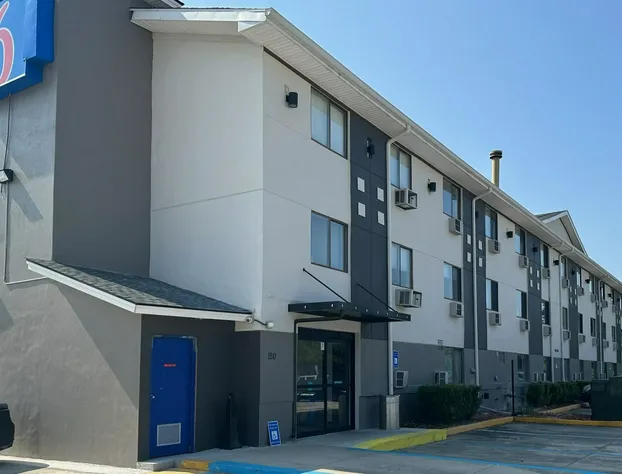 Motel 6 Kingsland, GA - Kings Bay Naval Base hotel detail image 2