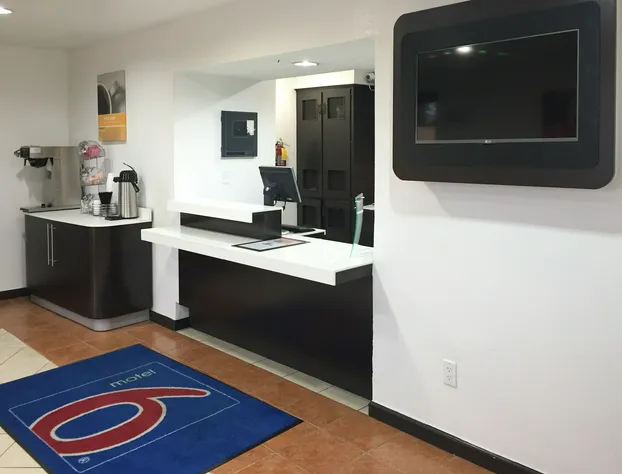 Motel 6 Kingsland, GA - Kings Bay Naval Base hotel detail image 1