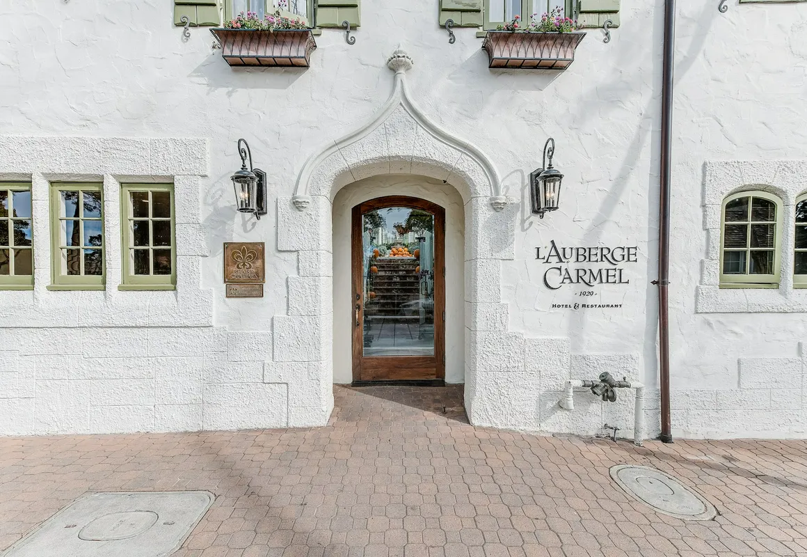 L Auberge Carmel hotel hero