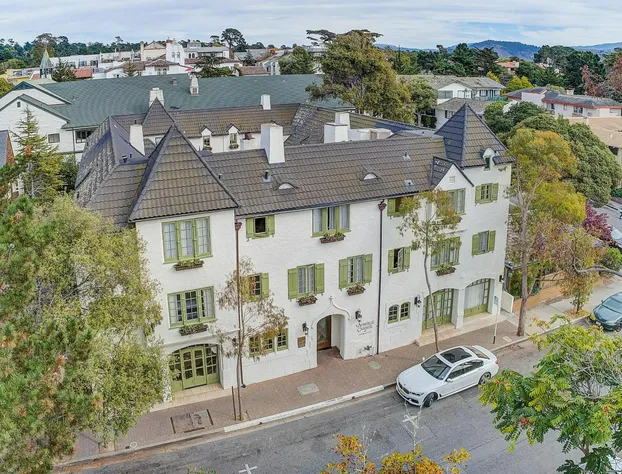 L Auberge Carmel hotel detail image 3