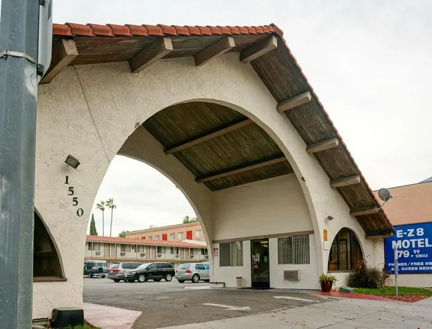 EZ 8 Motel San Jose I hotel detail image 1