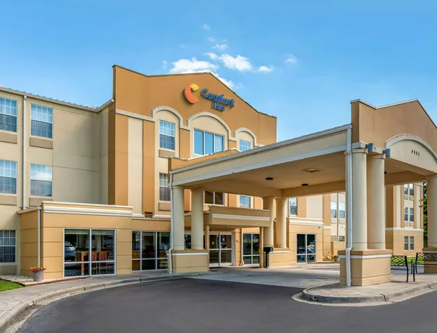 Comfort Inn Birmingham - Irondale hotel detail image 1