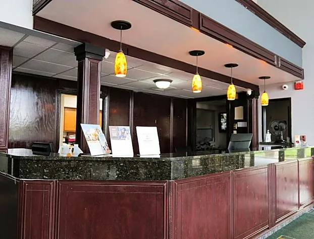 Baymont by Wyndham Flint Airport North hotel detail image 3