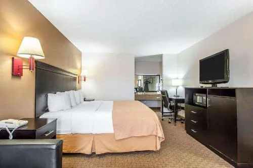 Quality Inn Savannah South hotel detail image 4