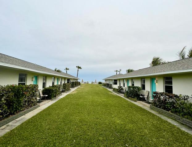 Surf Studio Beach Resort hotel detail image 4