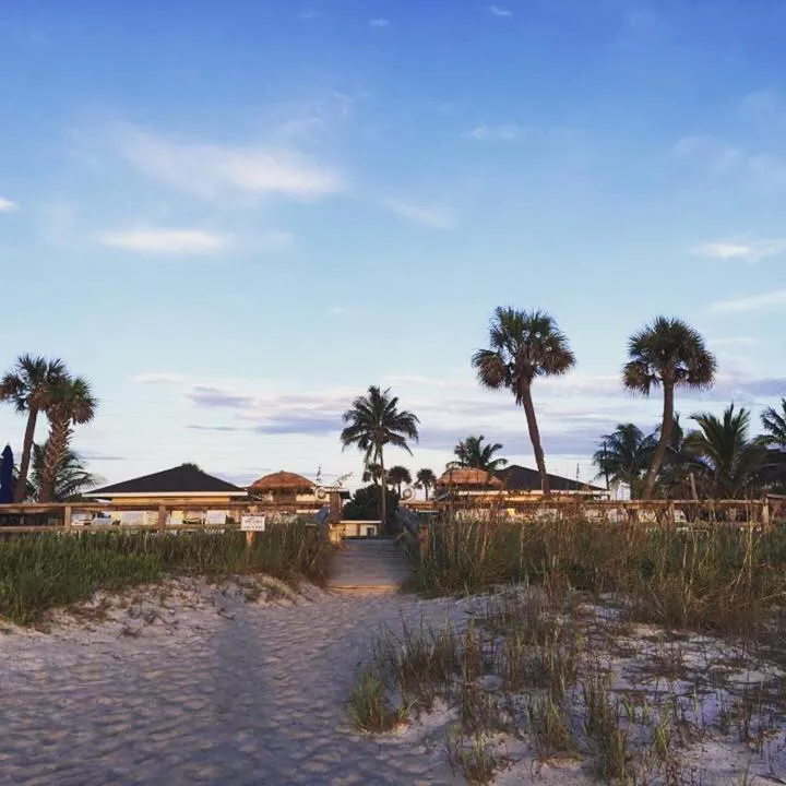 Surf Studio Beach Resort hotel hero