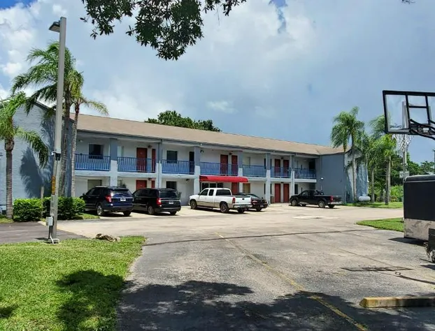 Lakeview Inn & Suites Okeechobee hotel detail image 2