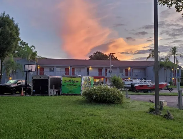 Lakeview Inn & Suites Okeechobee hotel detail image 3