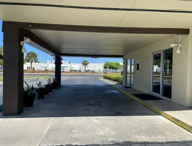 Driftwood Inn hotel detail image 2