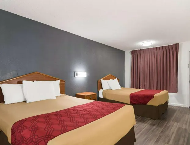 Econo Lodge Calhoun North Damascus hotel detail image 4