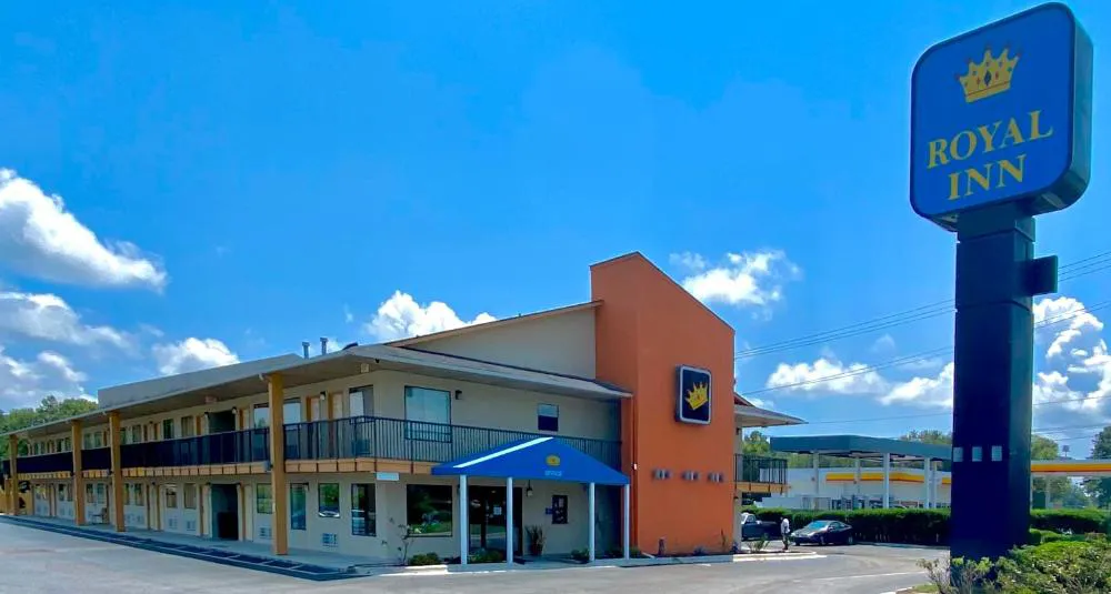 Royal Inn Richmond Hill- Savannah I-95 hotel hero