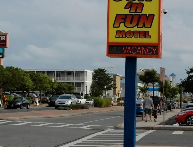 Sun n Fun Motel hotel detail image 4