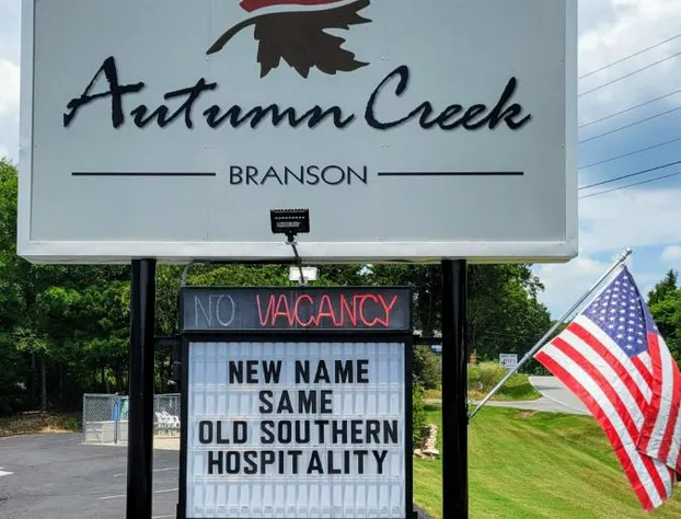 Autumn Creek Branson hotel detail image 4