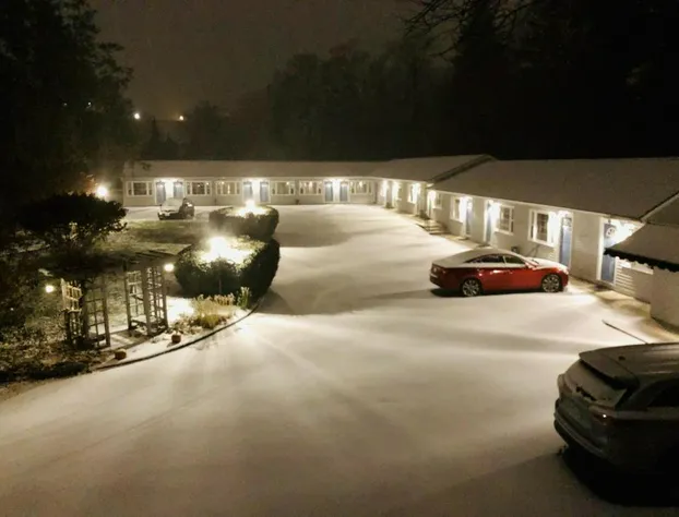 Maple Terrace Motel hotel detail image 4