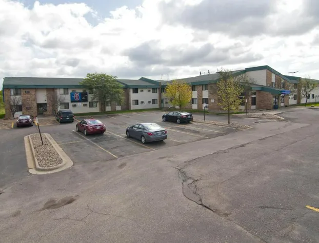 Motel 6 Lakeville, MN - South - Lakeville hotel detail image 3