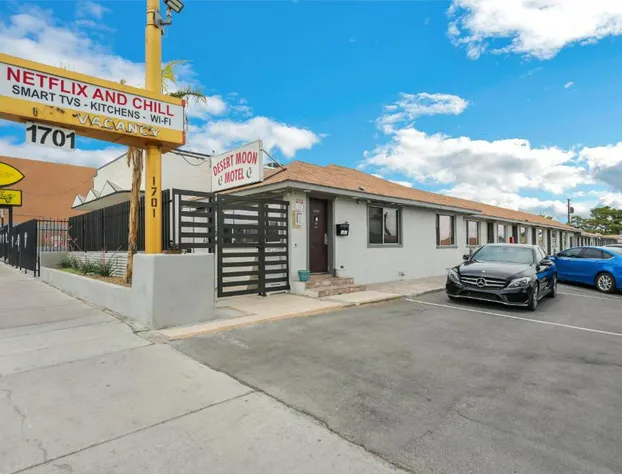 Desert Moon Motel hotel detail image 3