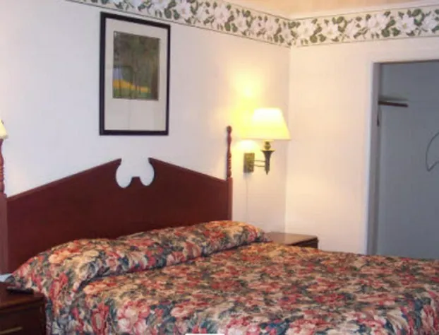 Shore Hills Motel hotel detail image 3