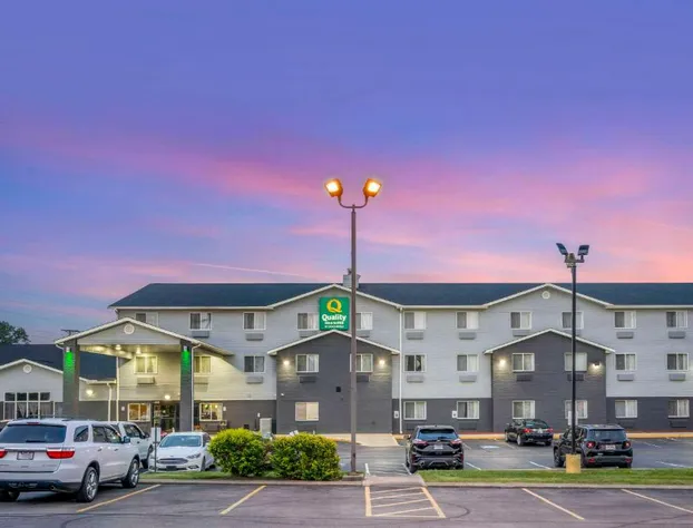 Quality Inn & Suites hotel detail image 1