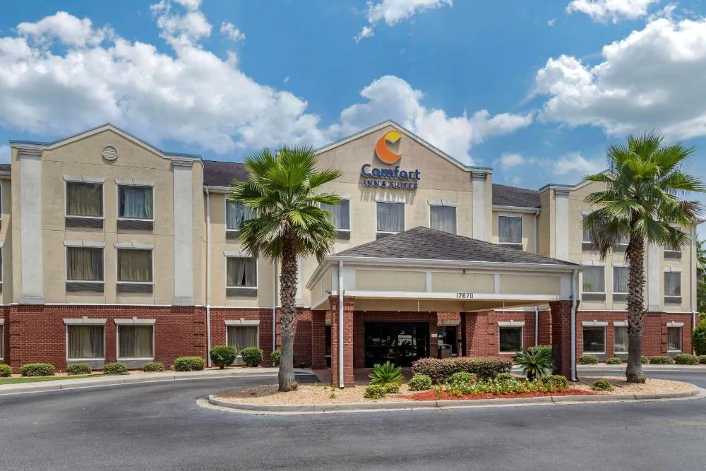 Comfort Inn & Suites Statesboro - University Area hotel hero
