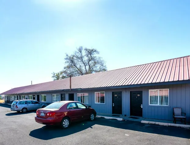 Juniper Motel Madras hotel detail image 3