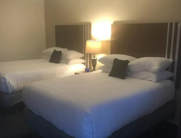 Red Lion Inn & Suites La Pine hotel detail image 4