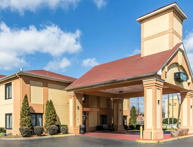 Quality Inn & Suites Memphis East hotel detail image 1
