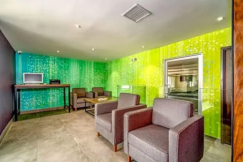 818 Hotel + Pool, Ascend Hotel Collection by Choice hotel detail image 4