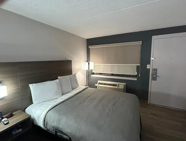 Quality Inn near University hotel detail image 3