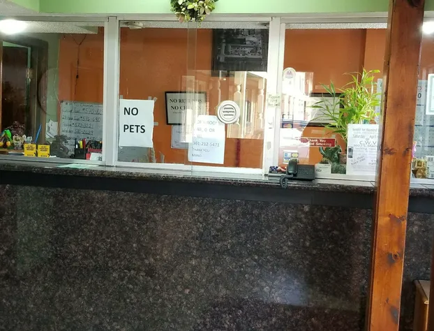 Executive Inn hotel detail image 2