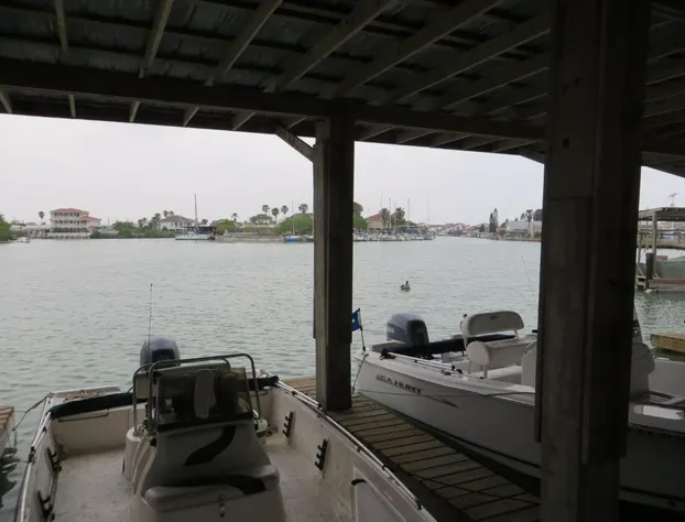 White Sands Inn Marina Bar & Grill hotel detail image 2