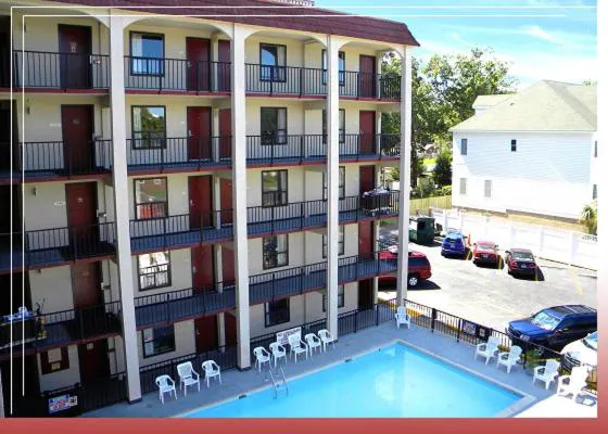 Cerca Del Mar Motel hotel hero