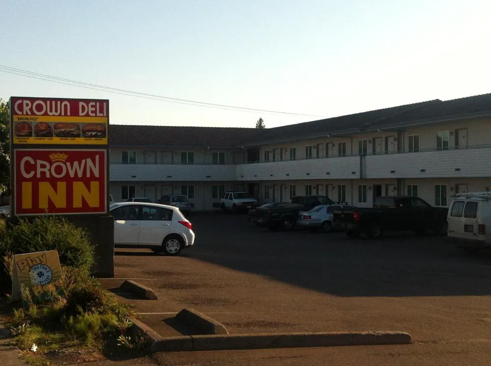 Crown Inn hotel hero