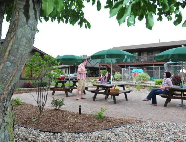 Sunset Bay Resort hotel detail image 4