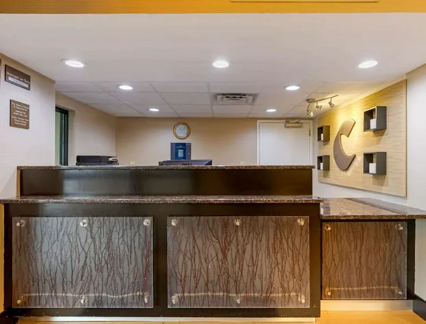 Comfort Inn North of Asheville hotel detail image 4