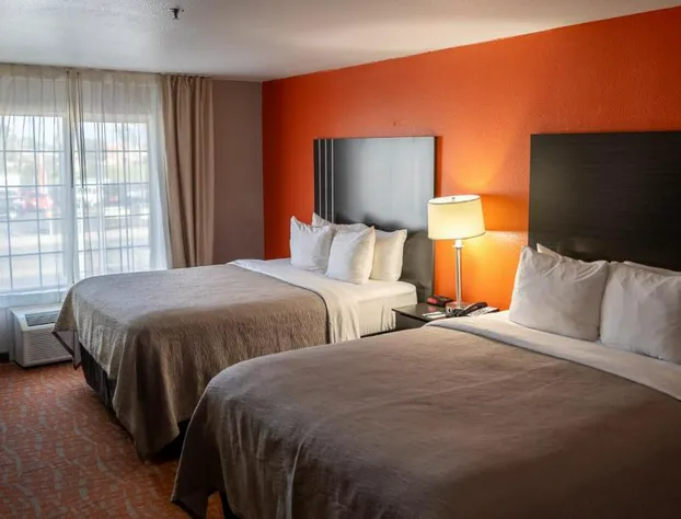 Quality Inn & Suites Fresno Northwest hotel detail image 1