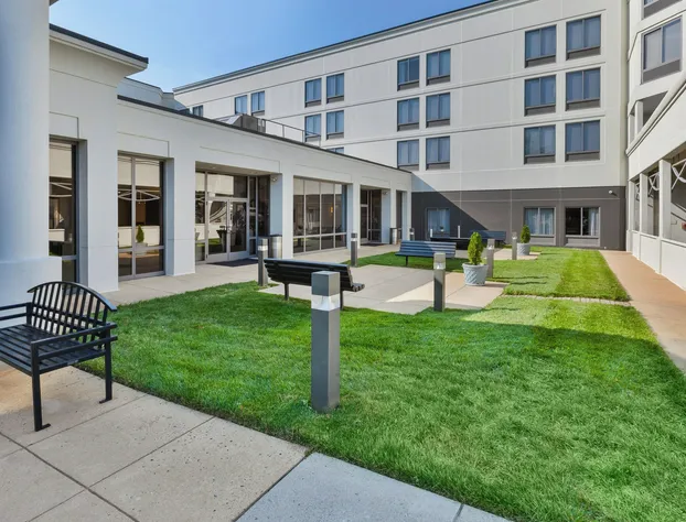 Crowne Plaza Dulles Airport by IHG hotel detail image 4