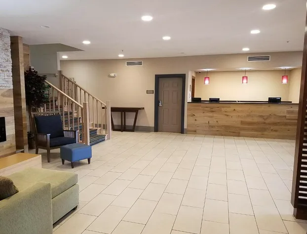 Country Inn & Suites by Radisson, Washington, D.C. East - Capitol Heights, MD hotel detail image 3