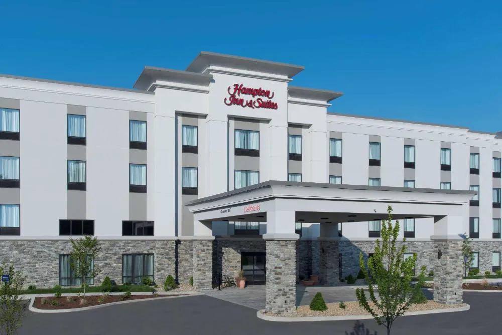 Hampton Inn & Suites Michigan City hotel hero