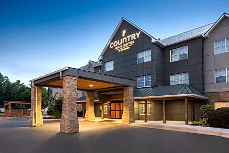 Country Inn & Suites by Radisson, Jackson-Airport, MS hotel hero